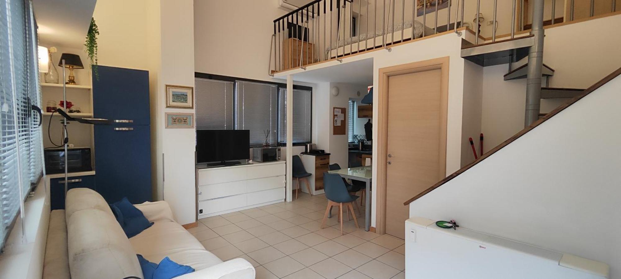 Gemme Fiorentine Apartments In Front Of The Train Station 5 Minutes From The Centre Free Parking ฟลอเรนซ์ ภายนอก รูปภาพ